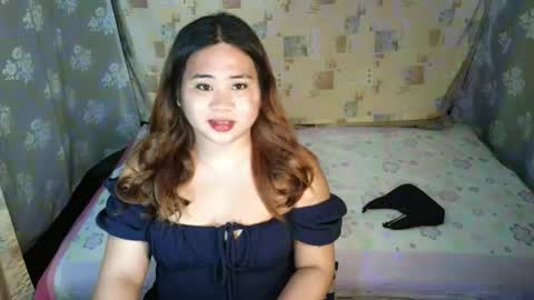 Snapshot of urgirlanastasia chatting on February 11, 3:28 pm urgirlanastasia online show from February 11, 3:28 pm