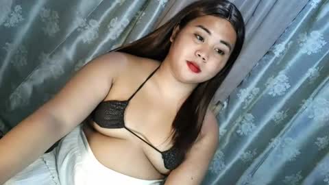 Snapshot of urgirlanastasia chatting on March 12, 2:07 am urgirlanastasia online show from March 12, 2:07 am