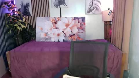 amara online show from March 12, 11:27 am