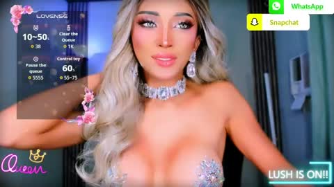 Snapshot of urgoddess_bella chatting on May 30, 9:56 pm My bella 3 online show from May 30, 9:56 pm