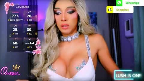 Snapshot of urgoddess_bella chatting on June 3, 2:36 am My bella 3 online show from June 3, 2:36 am