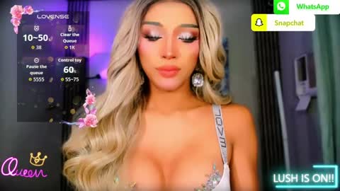 Snapshot of urgoddess_bella chatting on June 6, 1:54 am My bella 3 online show from June 6, 1:54 am