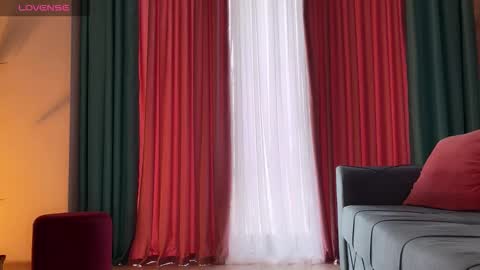 Jenny online show from September 11, 12:27 pm