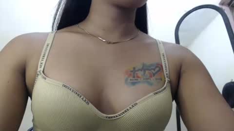 urgoddessleenie online show from March 26, 11:16 am