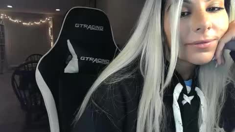 Goddess Marla online show from October 4, 3:15 am