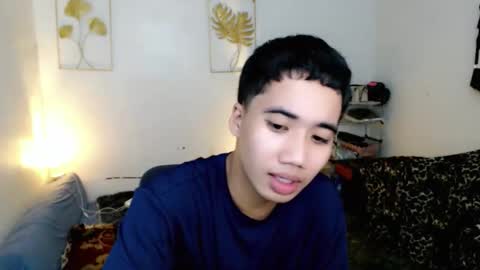 Snapshot of urguy_habibi chatting on December 4, 5:39 am Bib online show from December 4, 5:39 am