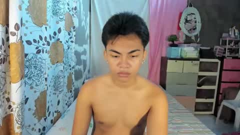 urguy_marco online show from March 3, 5:24 am