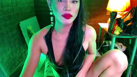 queen norelle online show from June 9, 10:54 pm
