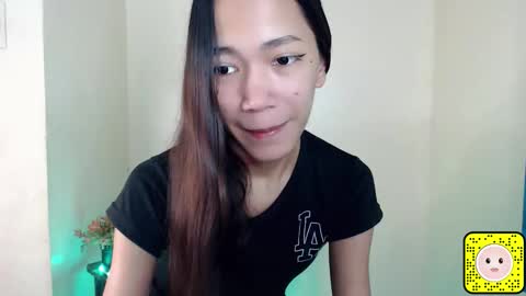 Snapshot of urhot_athena chatting on October 17, 12:52 pm urhot_athena online show from October 17, 12:52 pm
