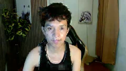 Snapshot of urhot_johny chatting on May 1, 3:22 am urhot_johny online show from May 1, 3:22 am