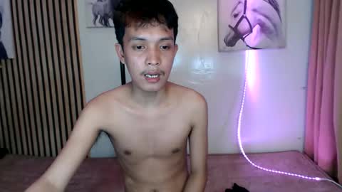 Snapshot of urhot_johny chatting on May 26, 6:59 pm urhot_johny online show from May 26, 6:59 pm