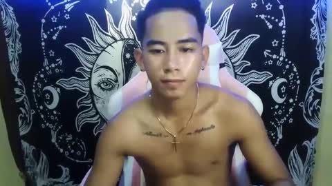 Snapshot of urhot_joshxx chatting on March 12, 6:29 am Josh online show from March 12, 6:29 am