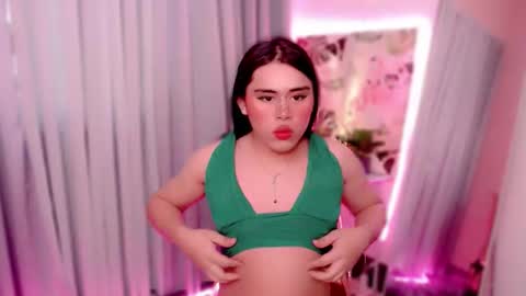 urhotdexie69 online show from September 16, 11:28 pm