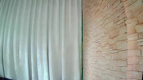 urhotdexie69 online show from January 14, 7:03 am