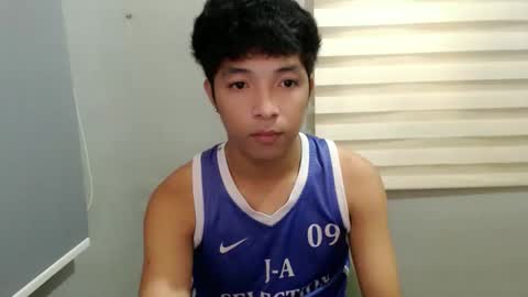 Snapshot of urhotethanxx chatting on October 21, 4:41 pm Ethan online show from October 21, 4:41 pm