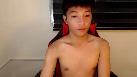 Ethan online show from November 6, 11:15 pm