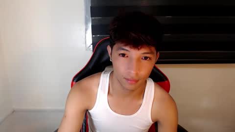 Ethan online show from February 27, 7:47 pm