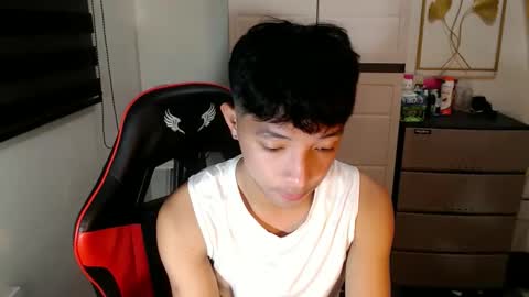 Ethan online show from May 2, 6:13 pm