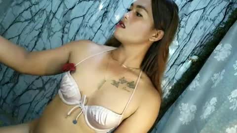 urhotfucker_eric online show from May 9, 2:22 pm