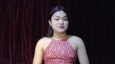 urhottie_bella online show from November 18, 11:47 am