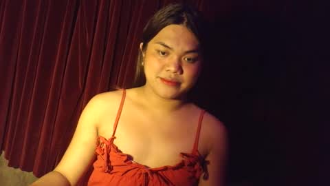 urhottie_bella online show from January 15, 3:05 pm