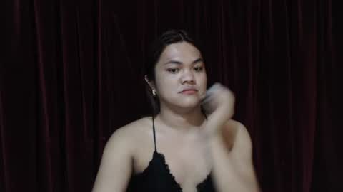urhottie_bella online show from April 26, 9:12 pm