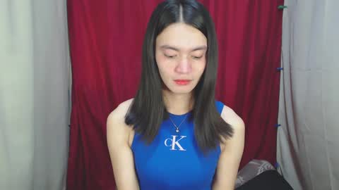 Snapshot of urhottiest_katey chatting on December 3, 6:59 am Katey online show from December 3, 6:59 am