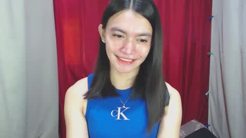 Snapshot of urhottiest_katey chatting on December 19, 3:07 am Katey online show from December 19, 3:07 am