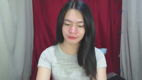 Snapshot of urhottiest_katey chatting on February 1, 4:54 pm Katey online show from February 1, 4:54 pm