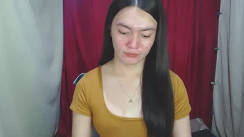 Snapshot of urhottiest_katey chatting on November 26, 6:47 am Katey online show from November 26, 6:47 am