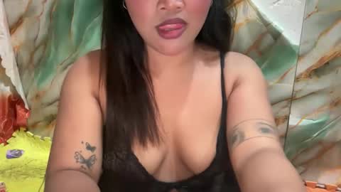 Snapshot of urlady_kitty chatting on November 21, 3:54 pm hottie kitty online show from November 21, 3:54 pm