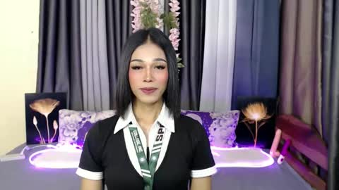 urlovely_jemma online show from June 11, 12:08 am
