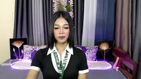 urlovely_jemma online show from June 12, 9:35 pm