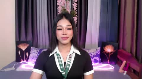 urlovely_jemma online show from August 5, 9:17 pm