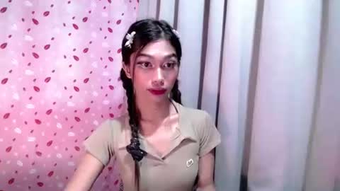 urloverjasmine_xx online show from March 14, 7:08 pm