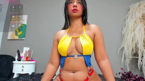 Snapshot of urlovex chatting on September 13, 8:19 pm Love online show from September 13, 8:19 pm