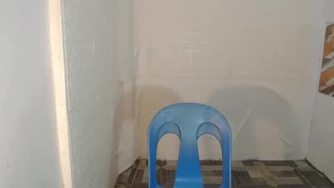 Snapshot of urnaughty_navea18 chatting on February 21, 1:33 pm Navea online show from February 21, 1:33 pm