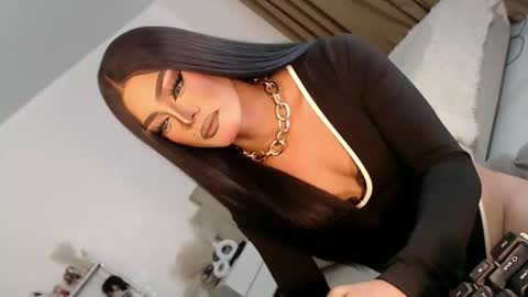 cecilia online show from April 29, 3:27 pm