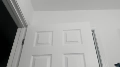 Snapshot of urnewdaddy90 chatting on December 1, 7:03 pm Big Daddy online show from December 1, 7:03 pm