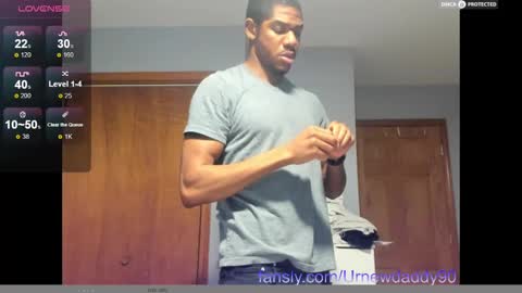 Snapshot of urnewdaddy90 chatting on March 6, 4:19 am Big Daddy online show from March 6, 4:19 am