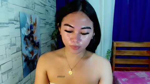 Snapshot of urpinay_girl01 chatting on June 10, 2:45 am Ms Ayesha online show from June 10, 2:45 am