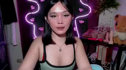 Snapshot of urpinay_pia chatting on October 27, 5:39 pm Pia online show from October 27, 5:39 pm