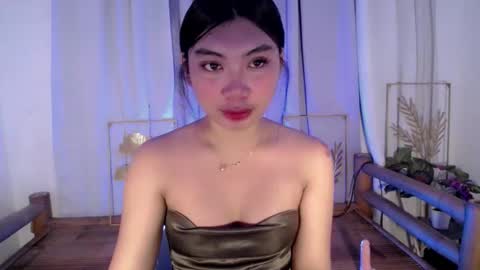 urpinay_sandra69 online show from April 29, 9:24 am