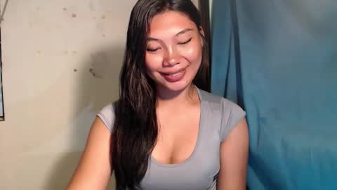 Snapshot of urpinay_sandra69 chatting on June 5, 11:21 pm urpinay_sandra69 online show from June 5, 11:21 pm