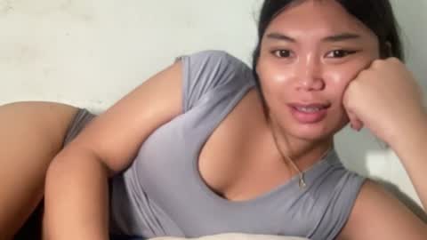 Snapshot of urpinay_sandra69 chatting on June 22, 3:25 am urpinay_sandra69 online show from June 22, 3:25 am