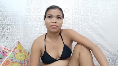 Snapshot of urpinaygirl69 chatting on May 31, 12:52 am urpinaygirl69 online show from May 31, 12:52 am