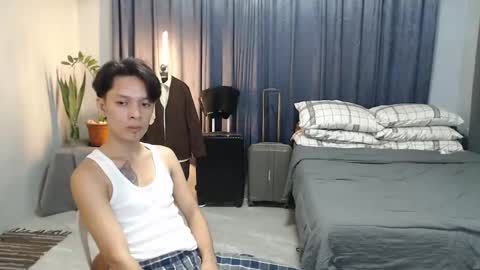 Mel online show from February 24, 1:24 am