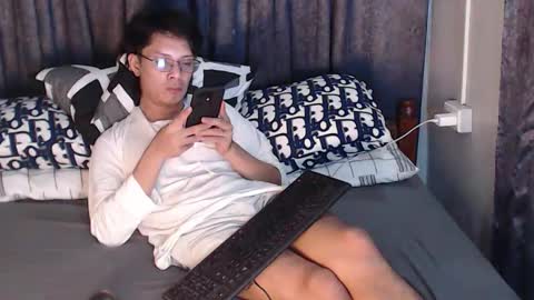 Mel online show from October 24, 8:33 am