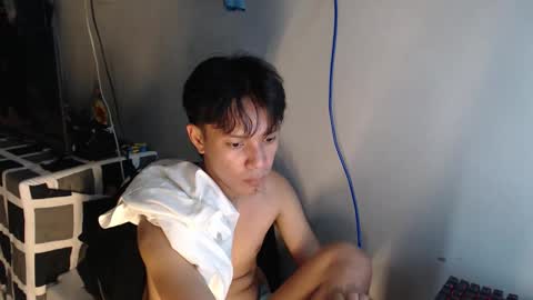 Mel online show from February 28, 1:06 am