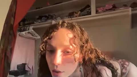 Snapshot of urpupp3txx chatting on May 4, 11:34 pm urpupp3txx online show from May 4, 11:34 pm
